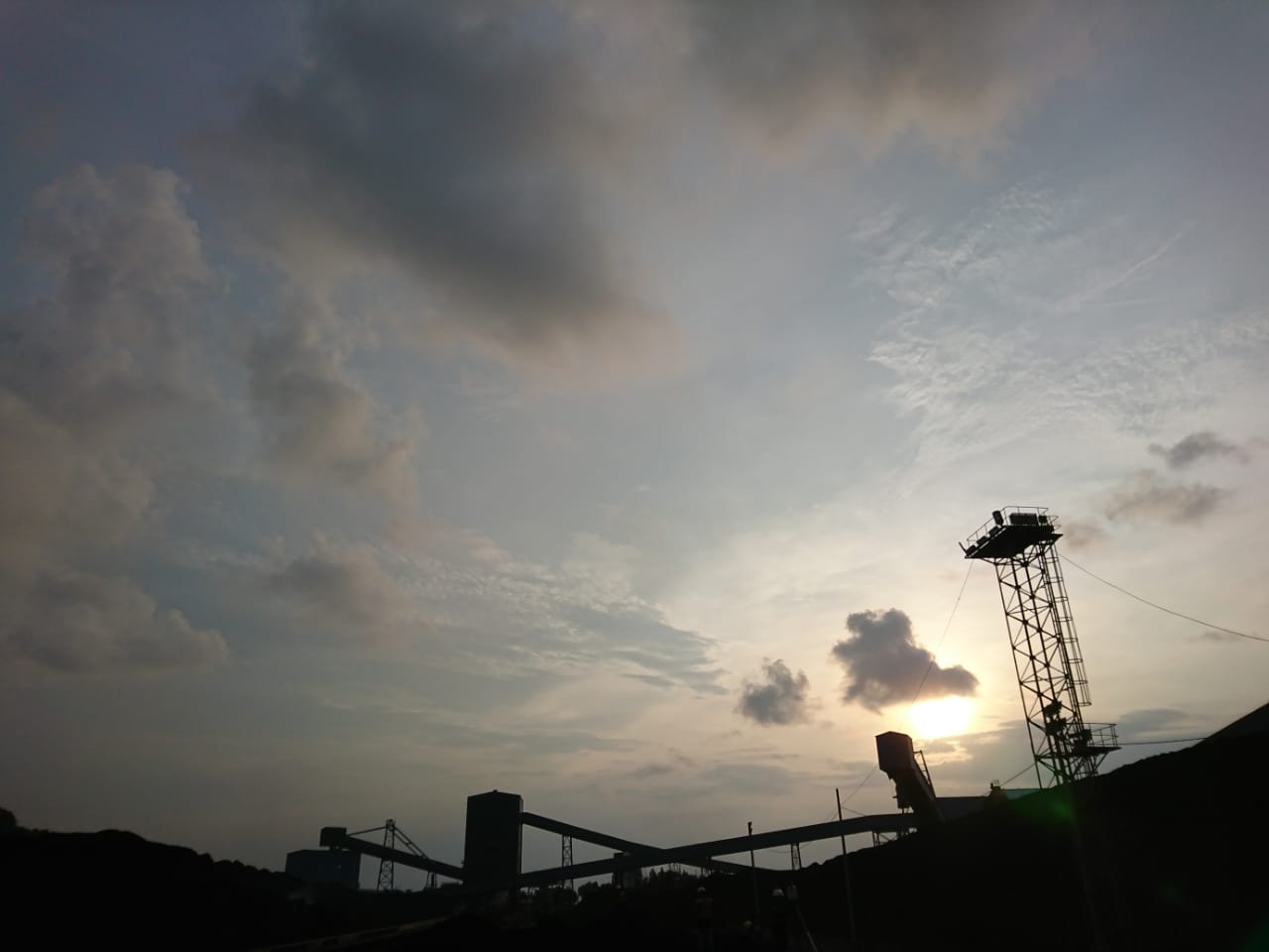 Pemerintah Mau Atur Royalti Batu Bara hingga Bebaskan PPN Emas