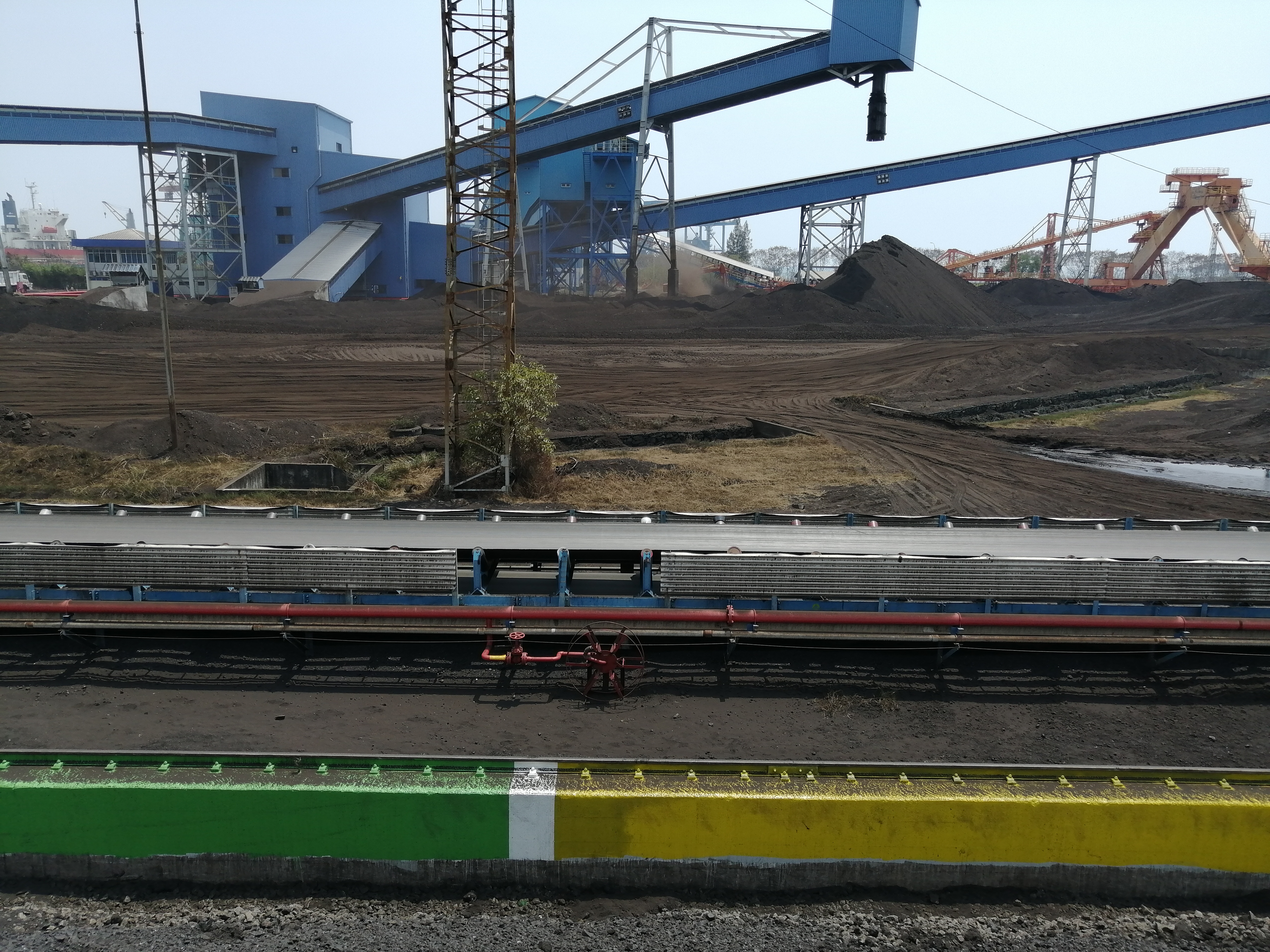 China Lockdown Lagi, Harga Batu Bara Melonjak Hampir 3%!